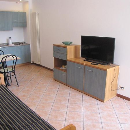 Residence Villa Margherita Brenzone sul Garda Luaran gambar
