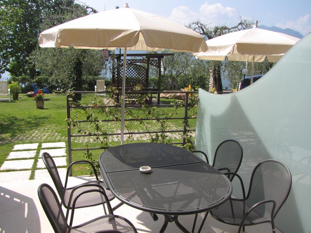 Residence Villa Margherita Brenzone sul Garda Luaran gambar