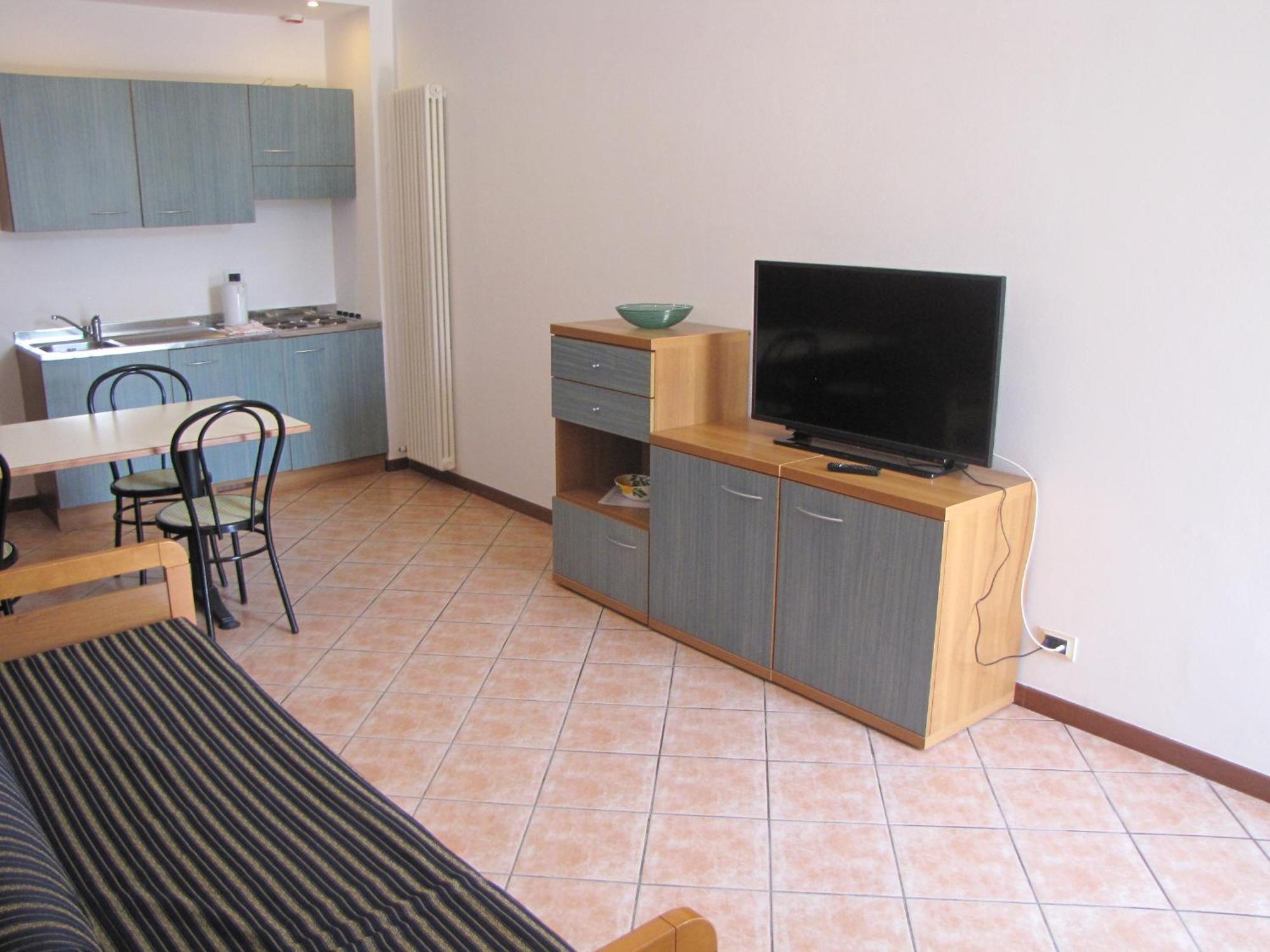 Residence Villa Margherita Brenzone sul Garda Luaran gambar